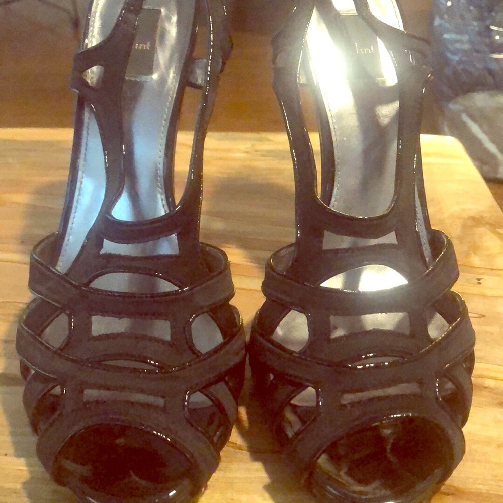 Size 12 Beautiful stilettos!